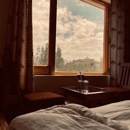Zlatan Guest House Лех Экстерьер фото