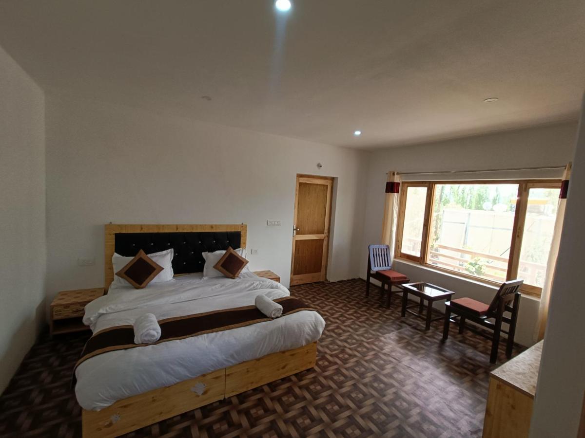 Zlatan Guest House Лех Экстерьер фото