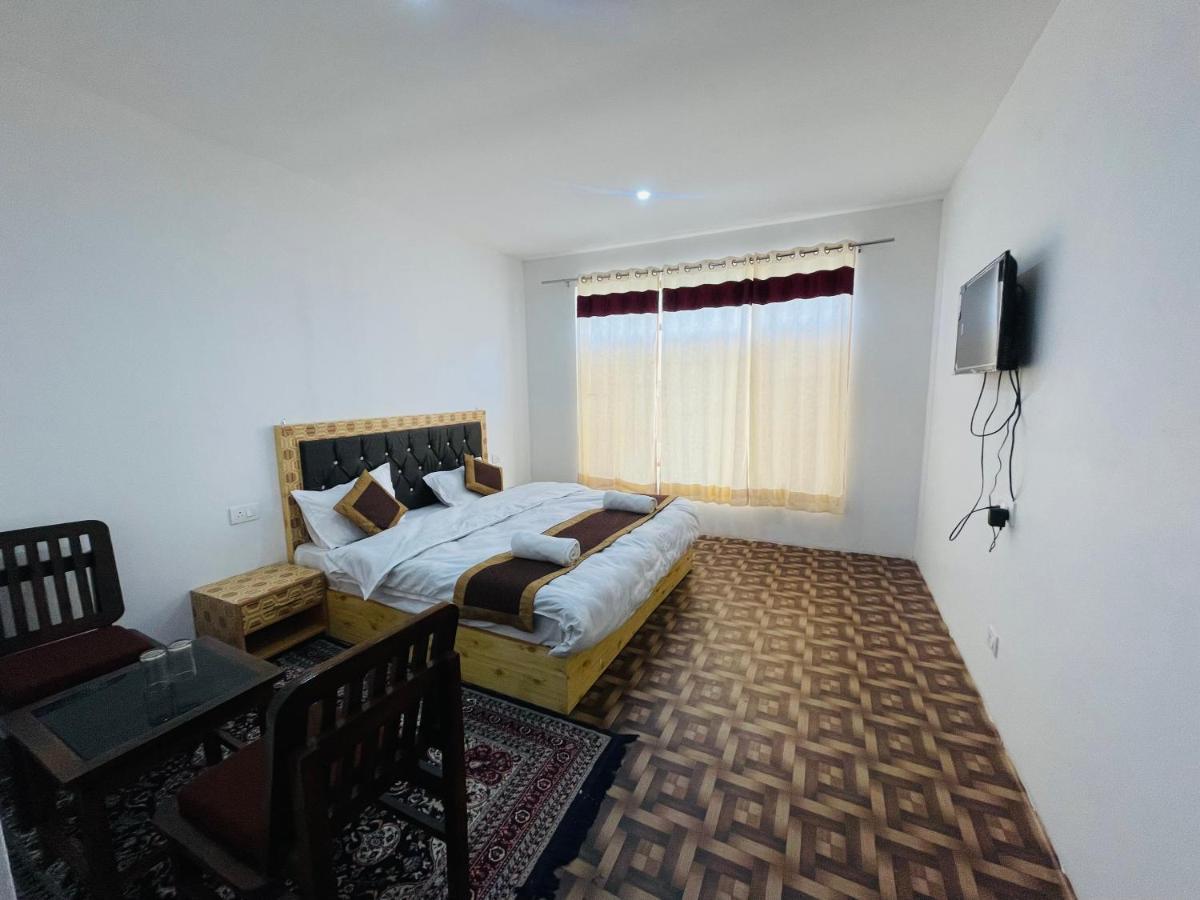 Zlatan Guest House Лех Экстерьер фото